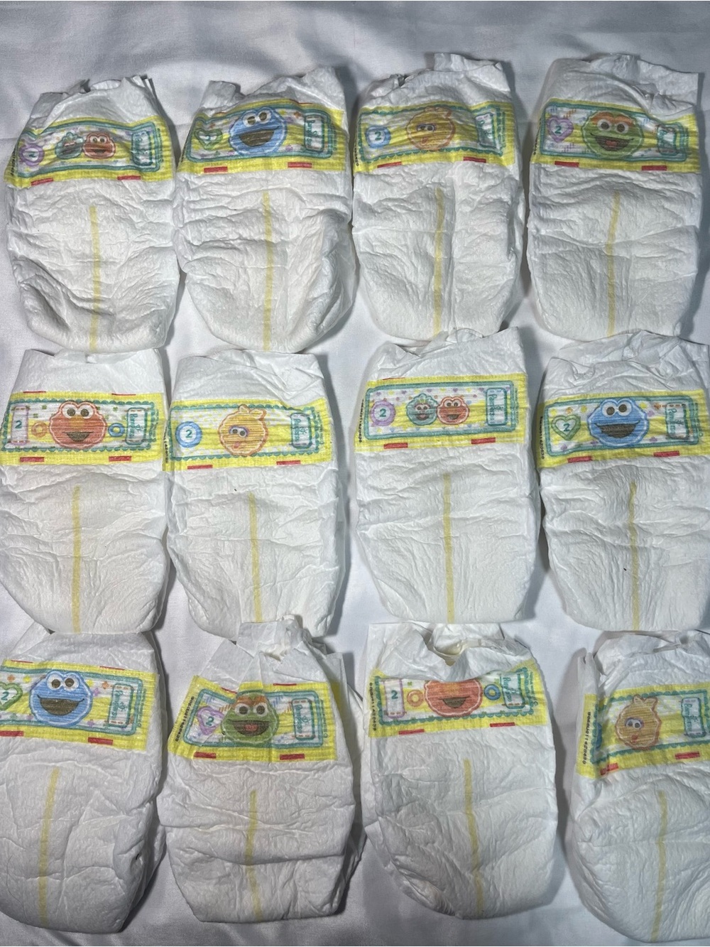 Pampers Swaddlers Sesame Street Diapers Size 2 Lot‎ 12 Elmo Cookie Monster 2015